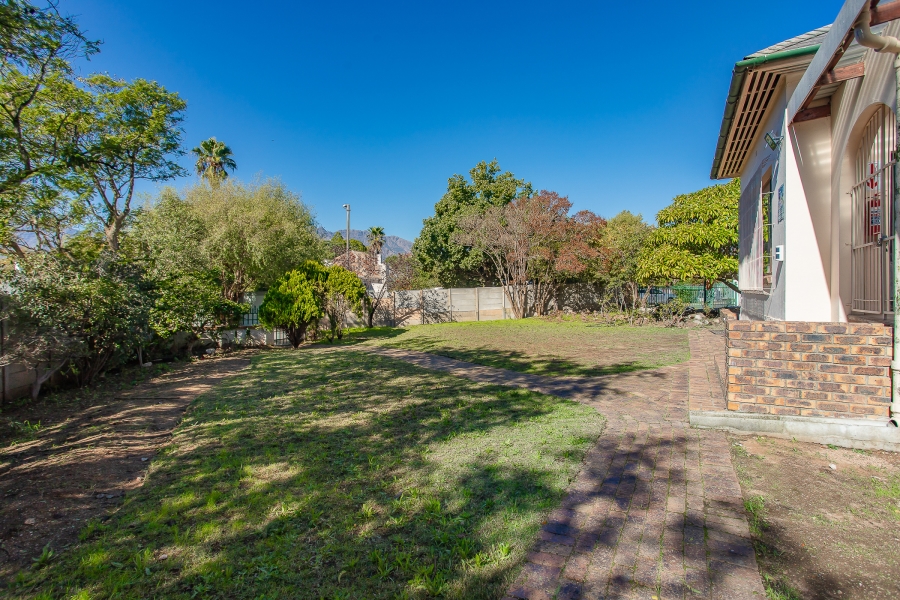 To Let 4 Bedroom Property for Rent in Wellington Central Western Cape